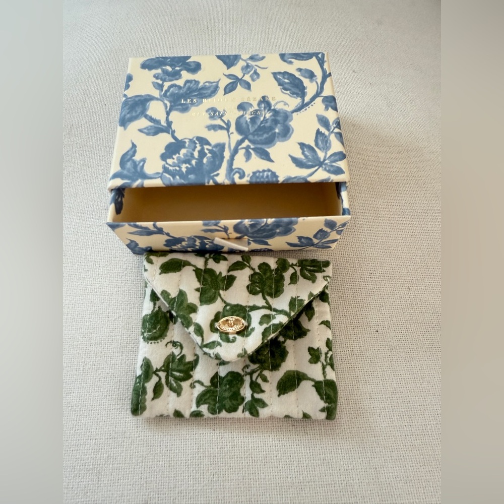 🇫🇷 Sézane Floral Jewelry Box & Pouch